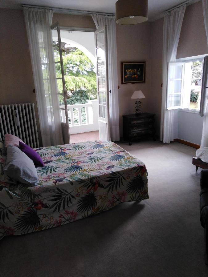 La Maison Basque Sainte-Livrade-sur-Lot ภายนอก รูปภาพ