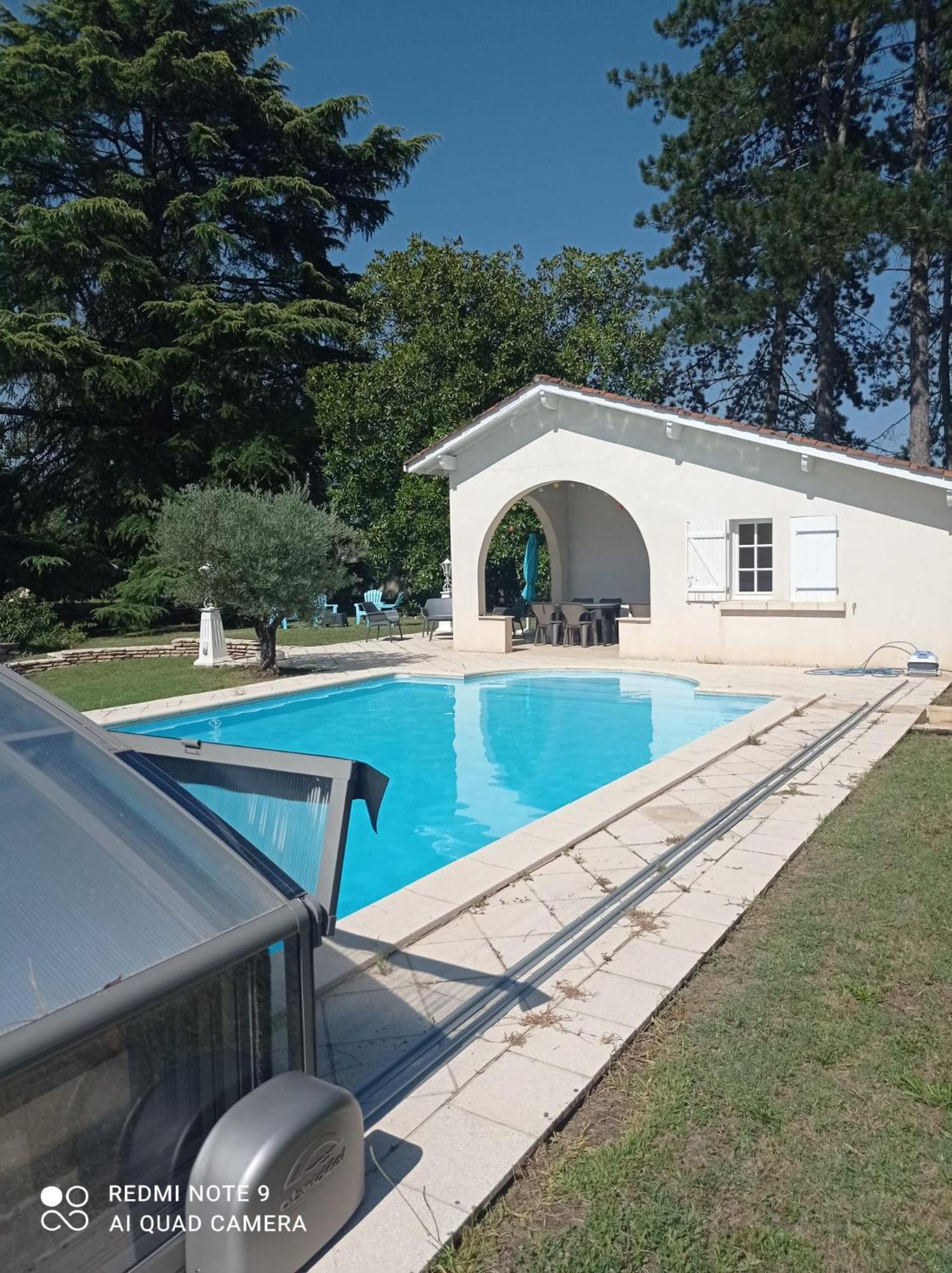 La Maison Basque Sainte-Livrade-sur-Lot ภายนอก รูปภาพ